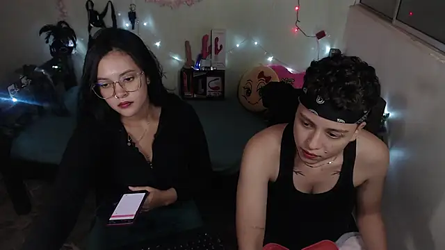 Antonella Cruz02 online show from 02-19-25, 02:12