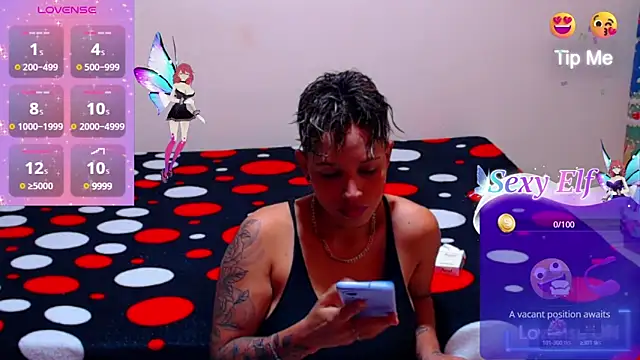 Snapshot of Dirty_Zoe chatting on 02-26-25, 11:09 Dirty Zoe online show from 02-26-25, 11:09