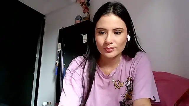 Snapshot of Zoe_Clark_ chatting on 05-23-26, 07:02 Zoe Clark online show from 05-23-26, 07:02