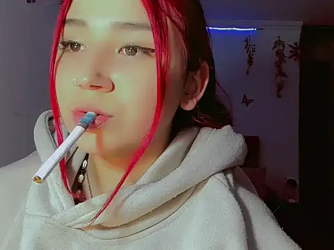 madisonx17 online show from 09-30-25, 12:16