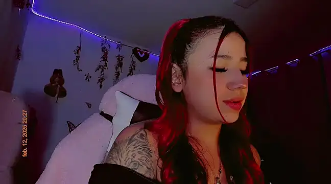 madisonx17 online show from 02-13-25, 01:29