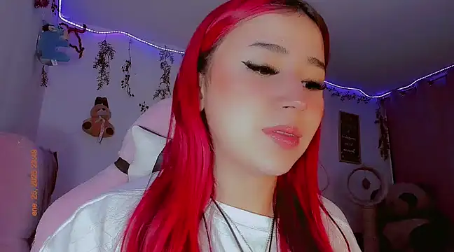 madisonx17 online show from 01-26-25, 04:51