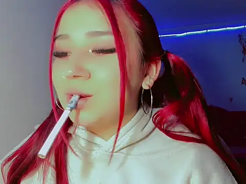 madisonx17 online show from 10-09-25, 10:21