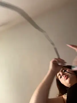 ValerieHilton online show from 03-16-25, 08:21