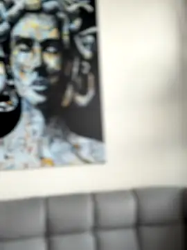 ValerieHilton online show from 10-08-25, 10:10