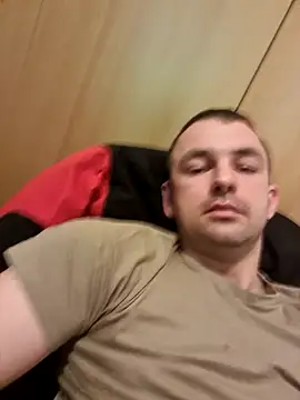 Snapshot of magicSeX4You chatting on 02-04-25, 05:55 magicSeX4You online show from 02-04-25, 05:55