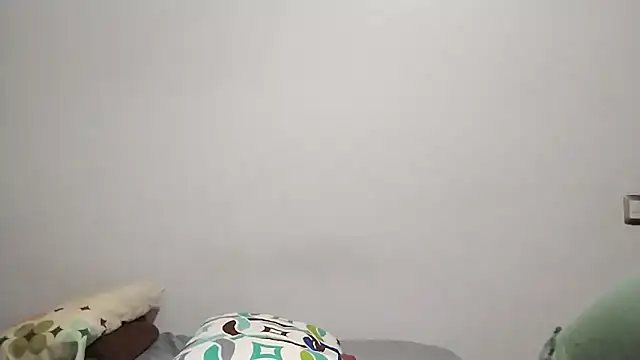 Snapshot of Luna-e-Franco1 chatting on 02-10-26, 11:59 Luna-e-Franco1 online show from 02-10-26, 11:59