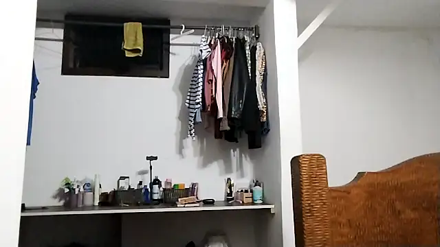 Luna-e-Franco1 online show from 11-10-25, 02:27