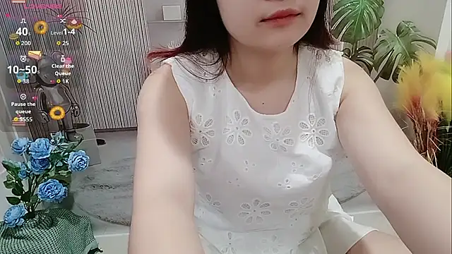 Snapshot of Milajinxi chatting on 11-06-25, 12:47 Milajinxi online show from 11-06-25, 12:47