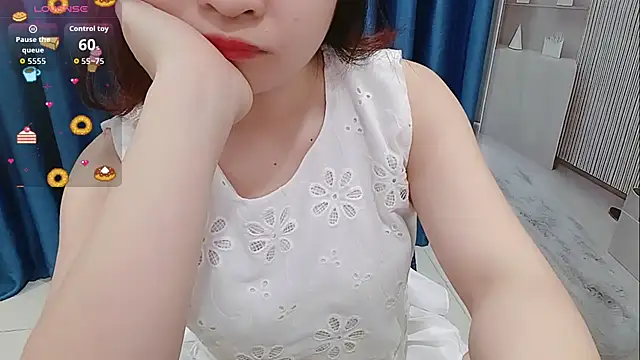 Snapshot of Milajinxi chatting on 12-03-25, 12:55 Milajinxi online show from 12-03-25, 12:55