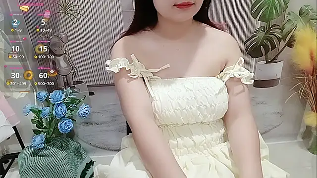 Snapshot of Milajinxi chatting on 10-28-25, 01:06 Milajinxi online show from 10-28-25, 01:06