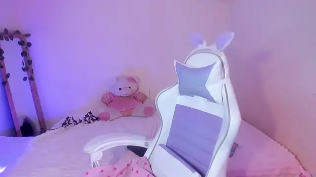 Anastasia1213 online show from 04-16-26, 11:40