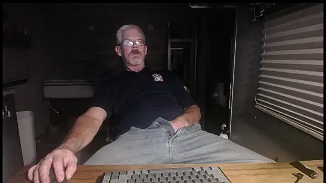 Snapshot of Di9ital069 chatting on 09-11-25, 01:27 Di9ital069 online show from 09-11-25, 01:27