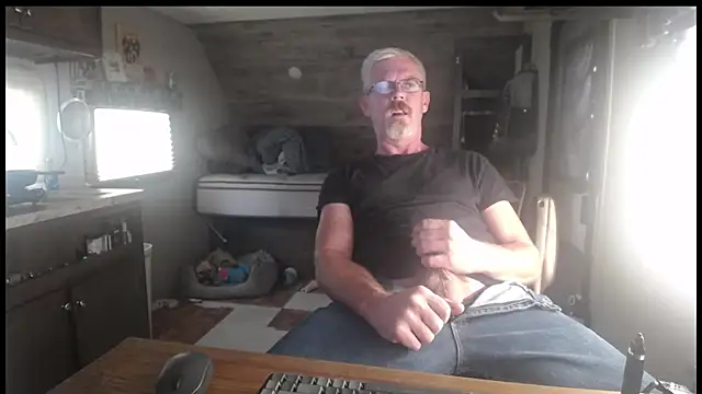 Snapshot of Di9ital069 chatting on 09-23-25, 04:03 Di9ital069 online show from 09-23-25, 04:03