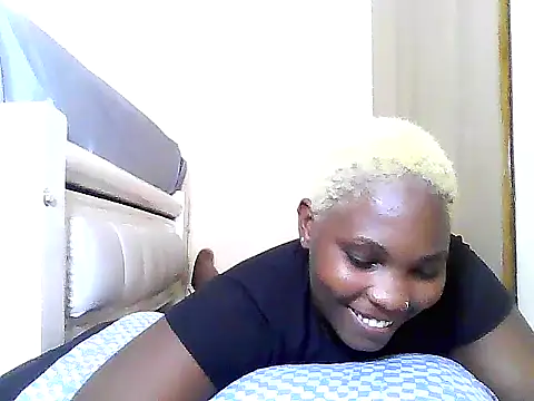 Snapshot of SexyKimberly23 chatting on 06-11-26, 07:00 SexyKimberly23 online show from 06-11-26, 07:00