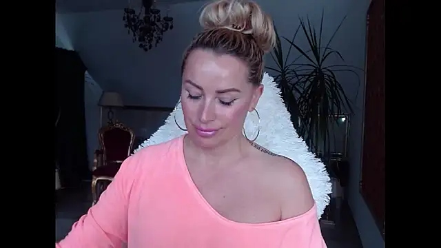 eyesangel22 online show from 03-13-25, 07:42