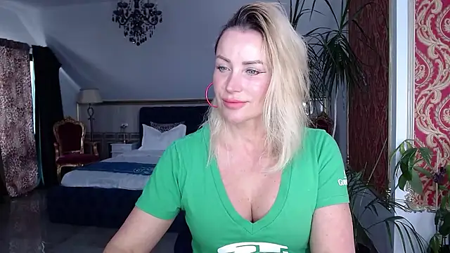 eyesangel22 online show from 01-10-26, 12:55