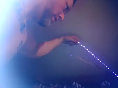 Buddy Cuck online show from 11-25-25, 01:50