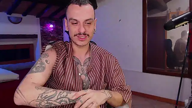 Snapshot of cek_186 chatting on 03-04-26, 07:32 cek 186 online show from 03-04-26, 07:32