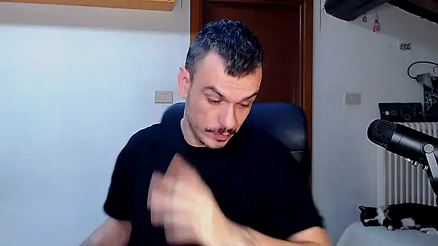 Snapshot of cek_186 chatting on 02-01-26, 07:50 cek 186 online show from 02-01-26, 07:50