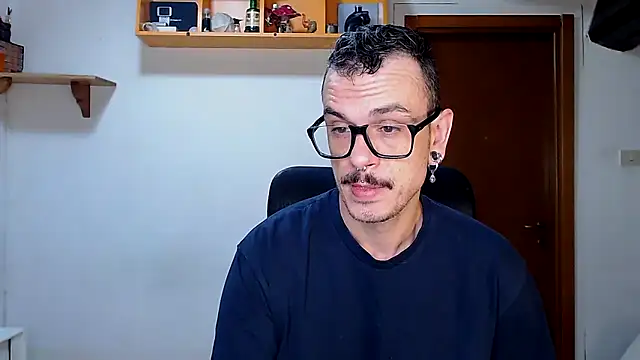 Snapshot of cek_186 chatting on 02-04-26, 08:09 cek 186 online show from 02-04-26, 08:09