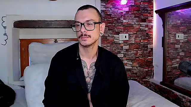 Snapshot of cek_186 chatting on 02-18-26, 07:17 cek 186 online show from 02-18-26, 07:17