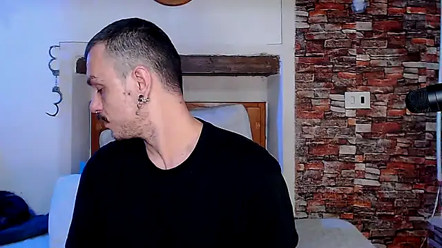 Snapshot of cek_186 chatting on 02-15-26, 08:02 cek 186 online show from 02-15-26, 08:02