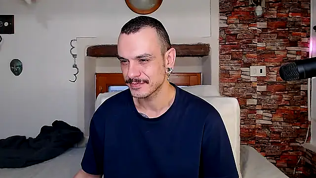 Snapshot of cek_186 chatting on 02-14-26, 09:09 cek 186 online show from 02-14-26, 09:09