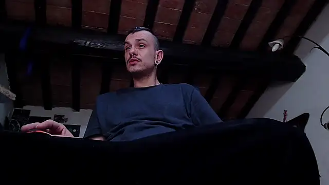 Snapshot of cek_186 chatting on 03-17-26, 06:49 cek 186 online show from 03-17-26, 06:49