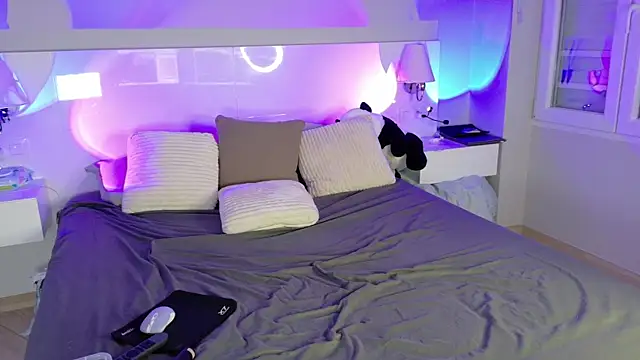 Coco fr online show from 01-08-26, 08:31