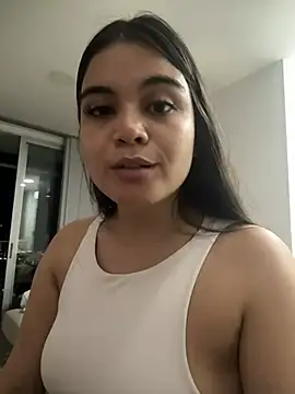 CamilaSofiia online show from 06-14-26, 01:24