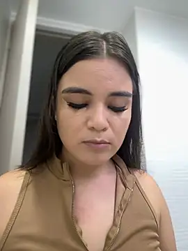 CamilaSofiia online show from 06-07-26, 10:26
