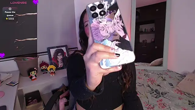 Lexie Thompson10 online show from 10-27-25, 10:22