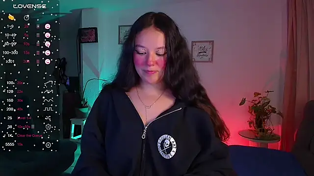 Snapshot of Lexie_Thompson10 chatting on 02-28-25, 04:32 Lexie Thompson10 online show from 02-28-25, 04:32