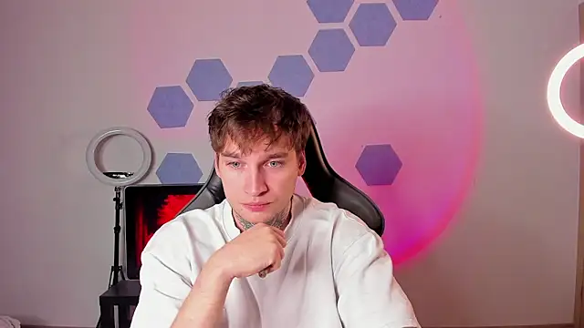 Chris Tyson online show from 10-18-25, 10:34