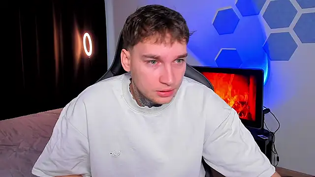 Chris Tyson online show from 11-30-25, 07:53