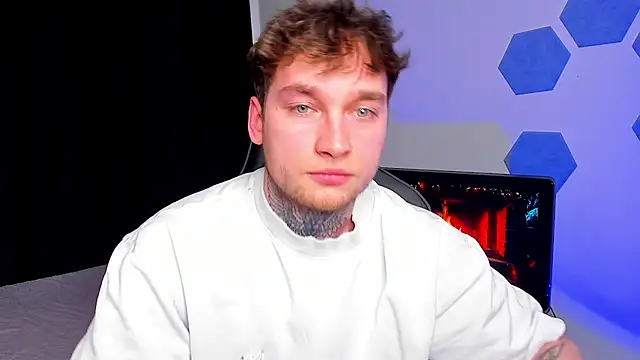 Chris Tyson online show from 04-01-26, 01:52