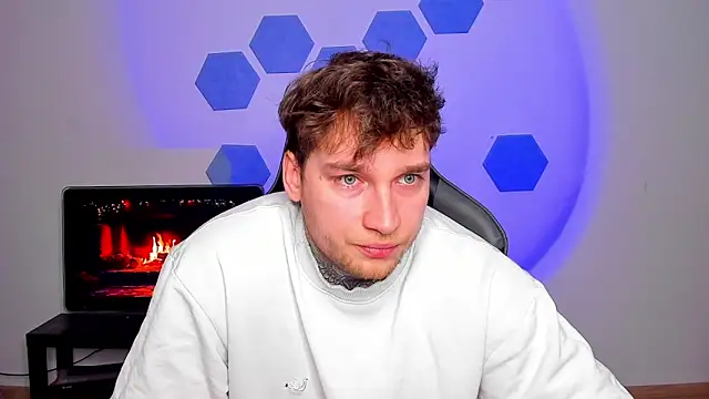 Chris Tyson online show from 04-02-26, 09:05