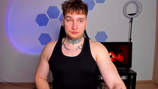 Snapshot of Chris_Tyson chatting on 02-14-26, 08:25 Chris Tyson online show from 02-14-26, 08:25