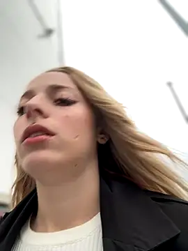 LoraaDoll online show from 09-15-25, 03:01