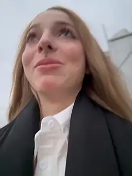 LoraaDoll online show from 10-06-25, 03:35