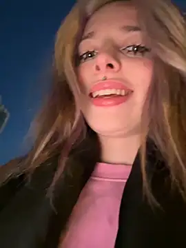 LoraaDoll online show from 12-05-25, 01:53