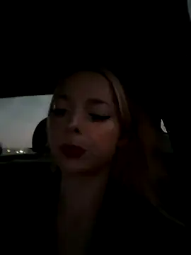 LoraaDoll online show from 10-09-25, 03:23