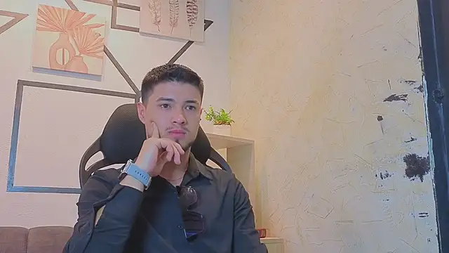 EdwardRoss  online show from 09-10-25, 07:02