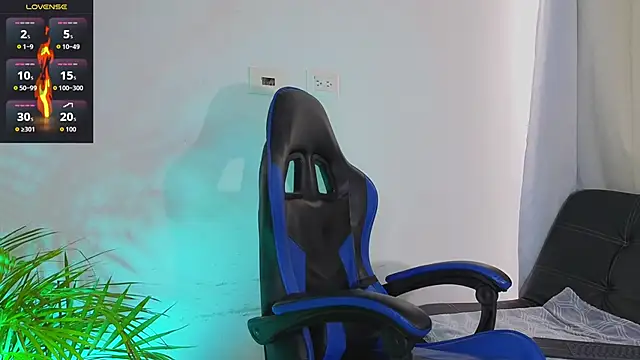 EdwardRoss  online show from 03-10-26, 07:18