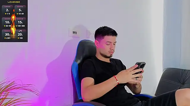 EdwardRoss  online show from 01-14-26, 07:50