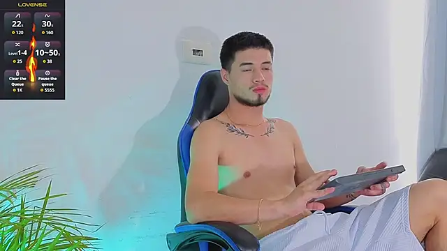 EdwardRoss  online show from 03-14-26, 03:40