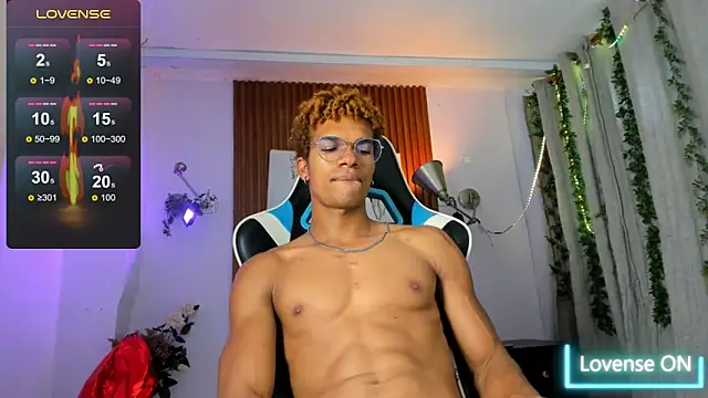 bigxx0 online show from 10-24-25, 02:10