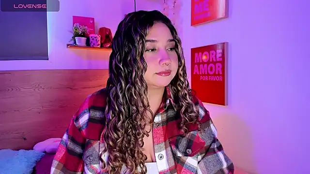 Cherryyquen online show from 04-14-26, 08:25