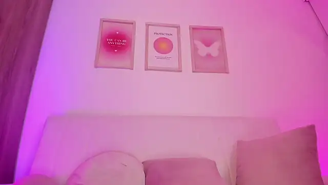 Steff London online show from 03-08-25, 04:56